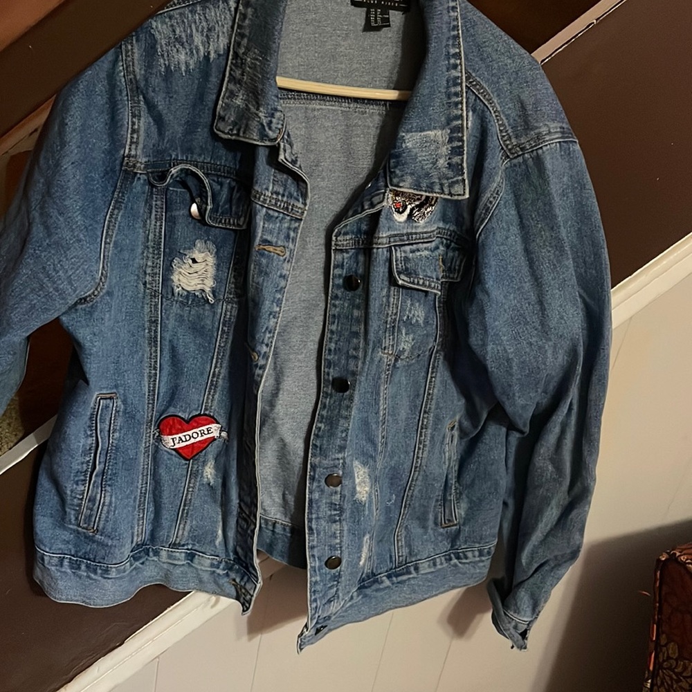 Distress Jean Jacket with trendy patches  🙂